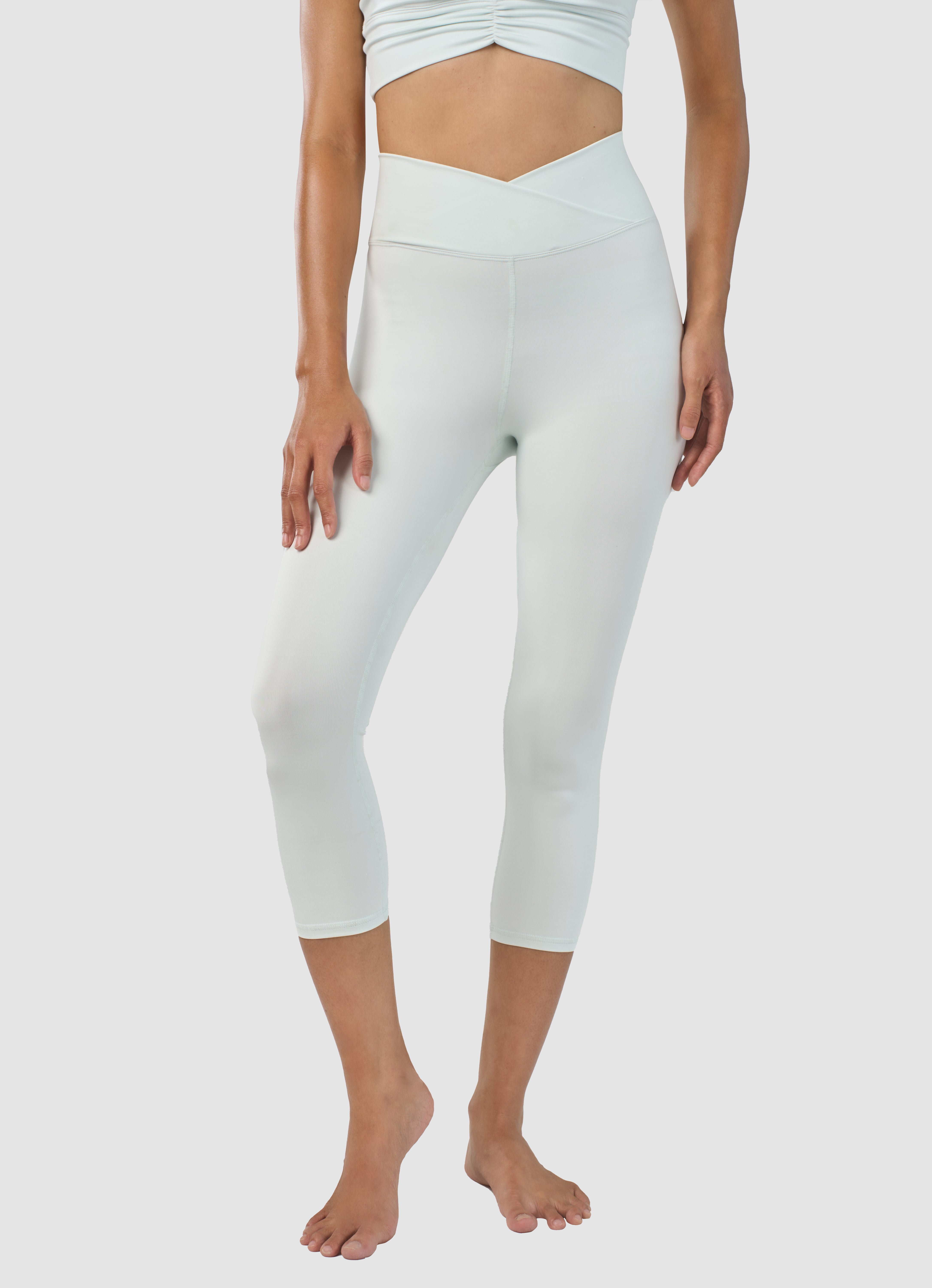 The Spicy Sky Flow Legging